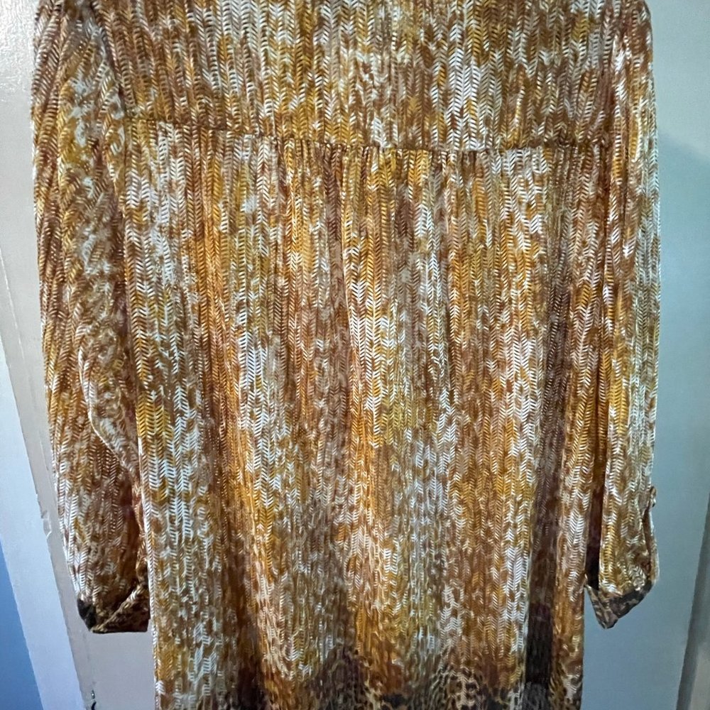 blouse - Picture 3 of 3